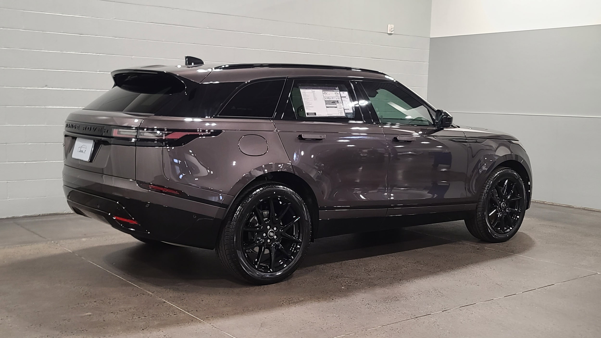 land rover range rover velar 2026 SALYL2EX5TA831075 image land rover range rover velar 2026 SALYL2EX5TA831075 image